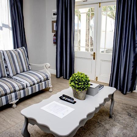 French Karoo Guesthouse 博福特西 外观 照片